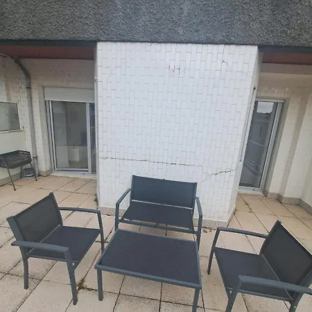 Center Flat